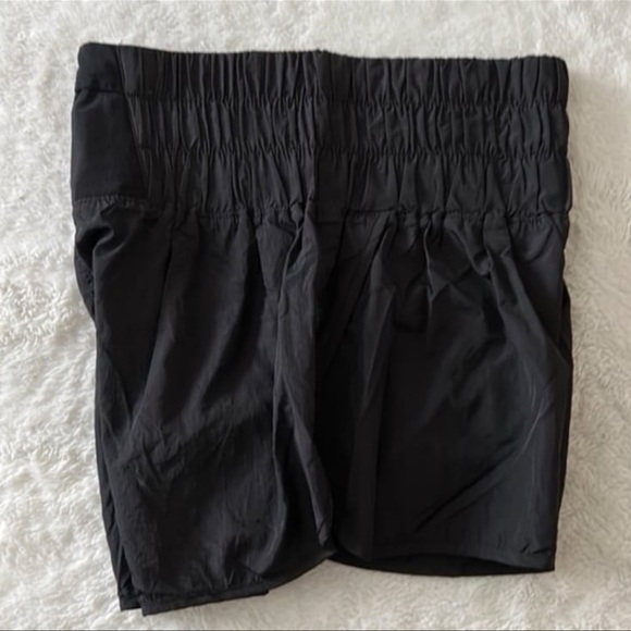 (NWT) FP Movement Women's The Way Home Shorts in Black, Small - Picture 6 of 11